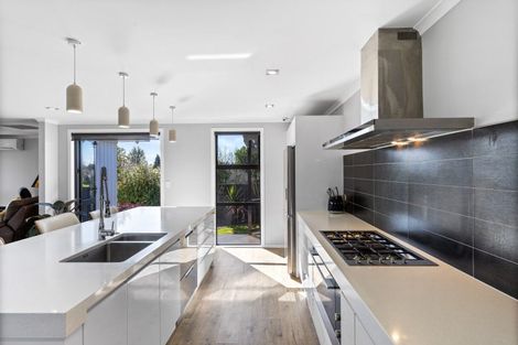 Photo of property in 92 Baird Road, Tokoroa, 3491