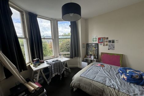 Photo of property in 111 Tasman Street, Mount Cook, Wellington, 6021