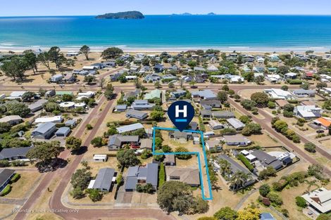 Photo of property in 19 Mccormick Place, Pauanui, Hikuai, 3579