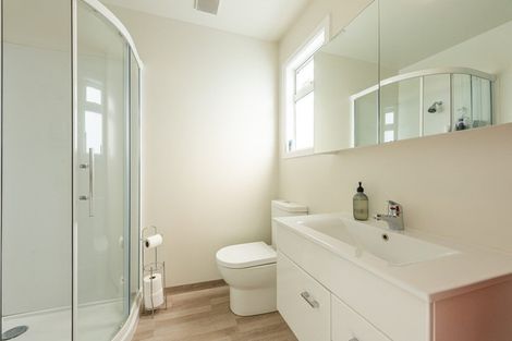 Photo of property in 62 Old Karori Road, Karori, Wellington, 6012