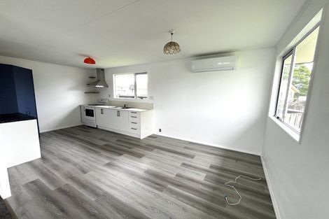 Photo of property in 15c Trevor Hosken Drive, Wiri, Auckland, 2104