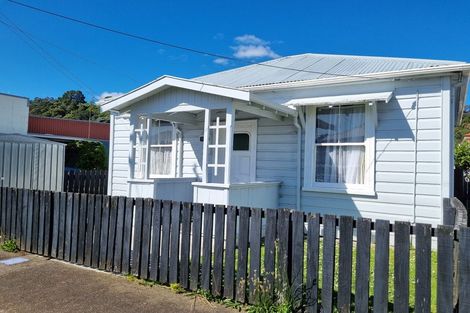 Photo of property in 717 Queen Street, Thames, 3500