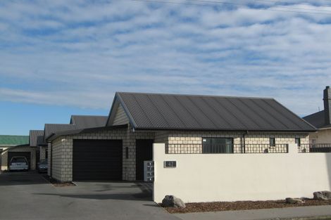 Photo of property in 42d Oram Avenue, New Brighton, Christchurch, 8061