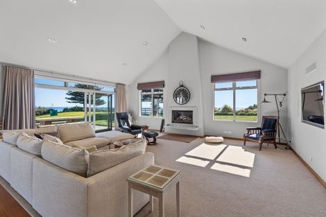Photo of property in 379c Pukearuhe Road, Waiiti, Urenui, 4377