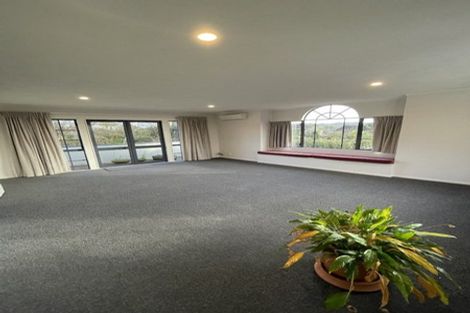 Photo of property in 17 Tokay Place, Huapai, Kumeu, 0810