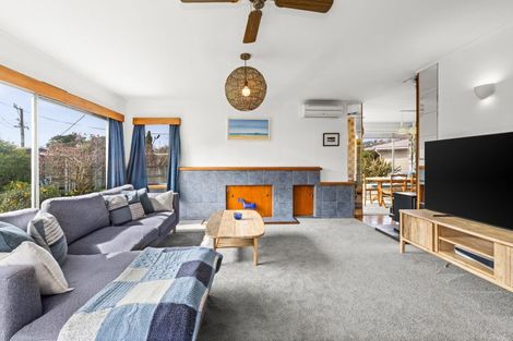 Photo of property in 32 Hyla Road, Haumoana, 4102