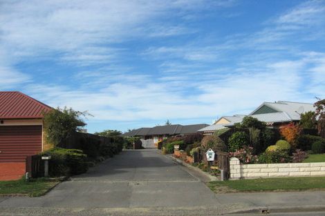 Photo of property in Greenhurst Courts, 2/16 Takaro Avenue, Sockburn, Christchurch, 8042