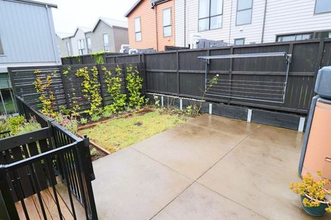 Photo of property in 9 Rangitamiro Place, Hobsonville, Auckland, 0616