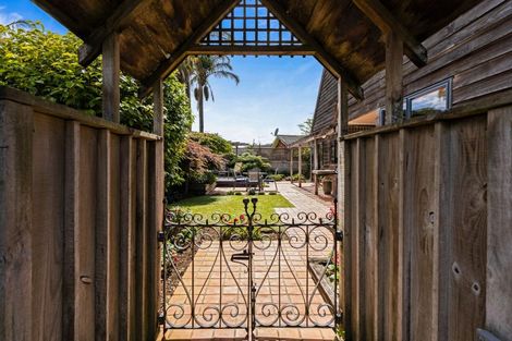 Photo of property in 238 Fairway Drive, Te Kamo, Kamo, 0112