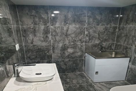 Photo of property in 32 Cooladawson Drive, Flat Bush, Auckland, 2019