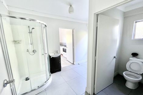 Photo of property in 1/43 Nigel Road, Browns Bay, Auckland, 0630