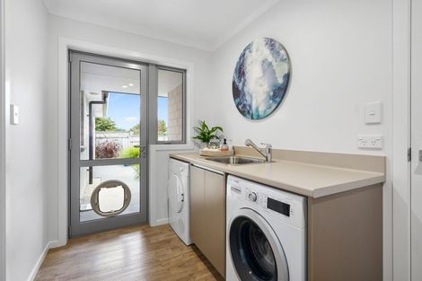 Photo of property in 17 Henry Bell Close, Leamington, Cambridge, 3432