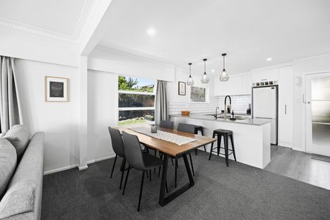 Photo of property in 10 Thomson Avenue, Dinsdale, Hamilton, 3204