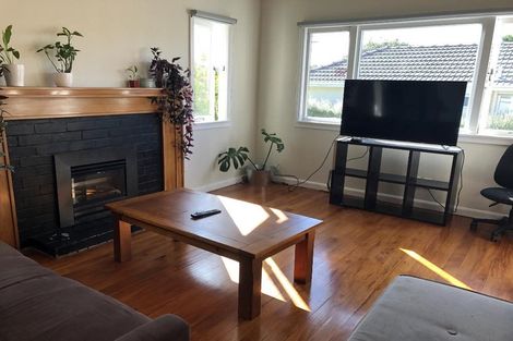 Photo of property in 2/72 Nile Road, Milford, Auckland, 0620