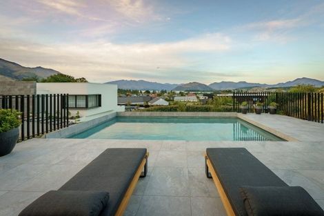 Photo of property in Meadowstone Alpha Series, 12 Jade Drive, Wanaka, 9305
