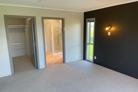 Photo of property in 19 Ripiro Drive, Baylys Beach, Dargaville, 0377