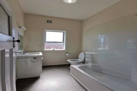 Photo of property in 128 Innes Road, St Albans, Christchurch, 8052