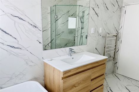 Photo of property in 5 Mata Road, Massey, Auckland, 0614