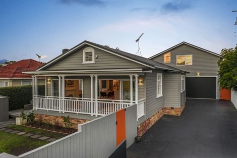 Photo of property in 88 Nile Road, Milford, Auckland, 0620