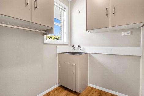 Photo of property in 1 Gerrand Place, Chedworth, Hamilton, 3210