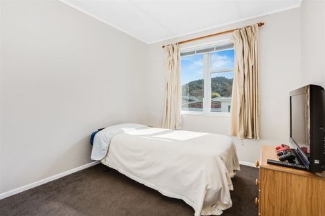 Photo of property in 3 Manurewa Grove, Wainuiomata, Lower Hutt, 5014