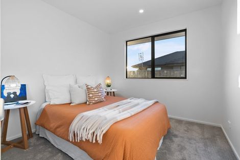 Photo of property in 6 Grimwood Street, Woodend, 7610