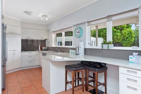 Photo of property in 27 Mokorua Parade, Whakatane, 3120