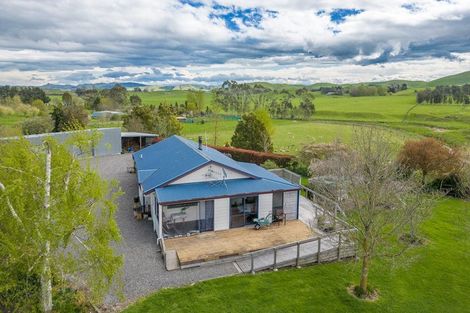 Photo of property in 425 Te Kura Road, Otane, 4277