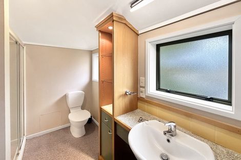 Photo of property in 79 Rangiora Avenue, Roslyn, Palmerston North, 4414