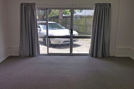 Photo of property in 129 Settlement Road, Papakura, 2110
