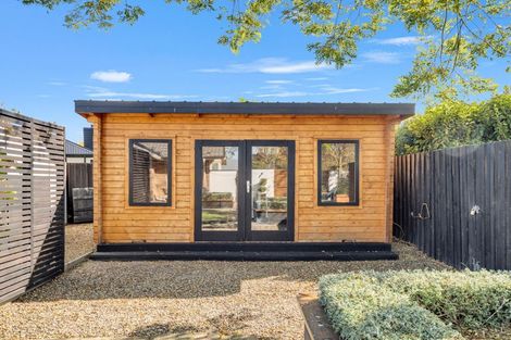 Photo of property in 16 Hemingway Place, Spencerville, Christchurch, 8083