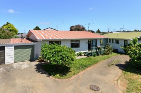 Photo of property in 55u7 Tuhikaramea Road, Dinsdale, Hamilton, 3204