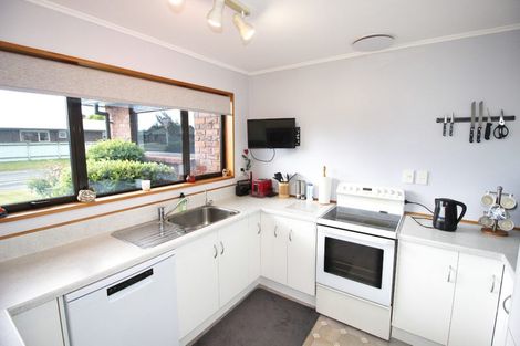 Photo of property in 65 Arthur Street, Winton, 9720