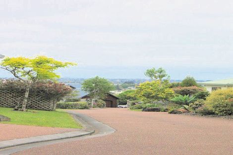 Photo of property in 8 Sunhill Road, Sunnyvale, Auckland, 0612