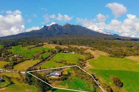 Photo of property in 664 Upper Pitone Road, Pitone, New Plymouth, 4374