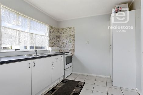 Photo of property in 5 Dennis Road, Papatoetoe, Auckland, 2025