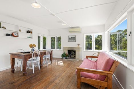 Photo of property in 25 Matheson Bay Road, Leigh, 0985