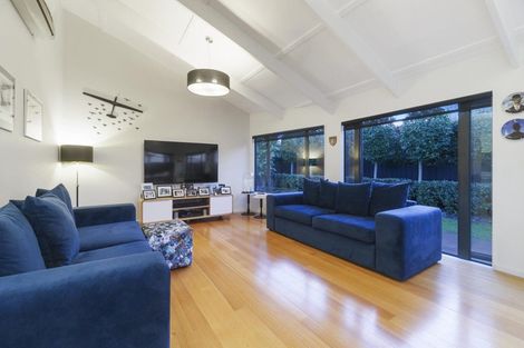 Photo of property in 3a Brookfield Road, Te Atatu Peninsula, Auckland, 0610