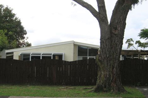 Photo of property in 45 Sunvue Road, Glen Eden, Auckland, 0602