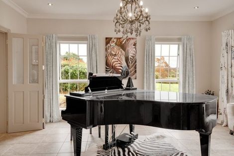 Photo of property in 470 Waitoki Road, Wainui, Silverdale, 0994