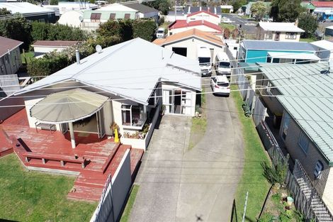 Photo of property in 16 Lee Street, Whitianga, 3510