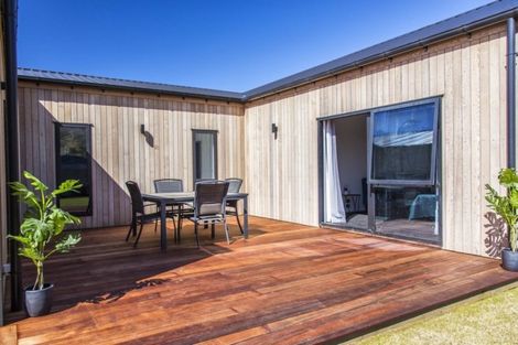 Photo of property in 8 Hortons Way, Cromwell, 9310