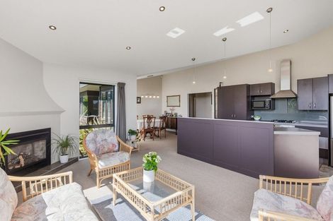 Photo of property in 2 Cadastral Court, Paraparaumu, 5032