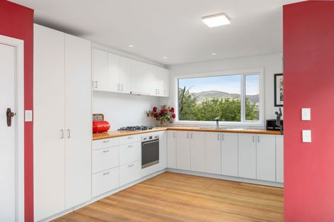 Photo of property in 46 Cornwall Road, Lyttelton, 8082