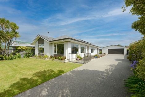 Photo of property in 61 Gray Crescent, Kaiapoi, 7630