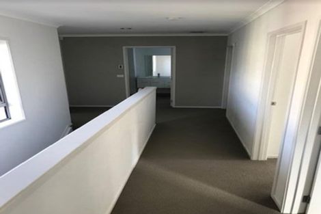 Photo of property in 75a Fields Parade, Oteha, Auckland, 0632