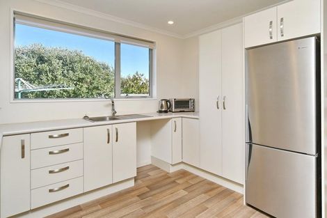 Photo of property in 2/62 Vivian Street, Burwood, Christchurch, 8083