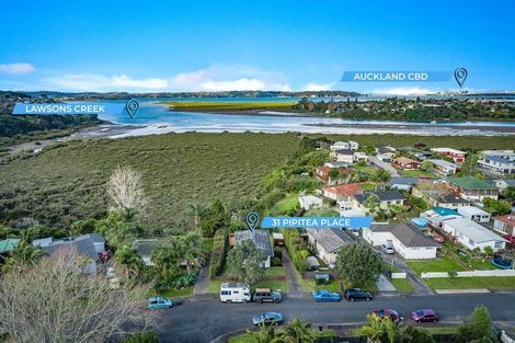 Photo of property in 31 Pipitea Place, Massey, Auckland, 0614