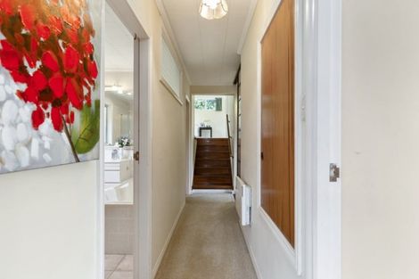 Photo of property in 21 Southern Cross Crescent, Island Bay, Wellington, 6023