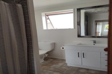 Photo of property in 82 Hine Street, New Plymouth, 4310